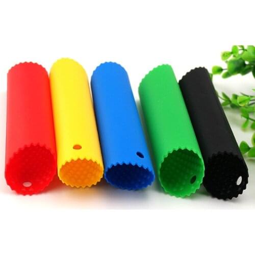 Silicone garlic peeler large scaler garlic peeler kitchen tools daily necessities spot supply
