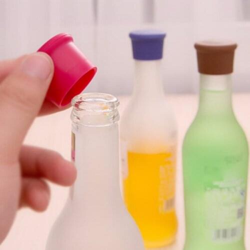 Silicone Red Wine Beer Cover Bottle Cap Stopper Beverage Fresh Food Barware Random Color Dining Home Kitchen Bar Accessories