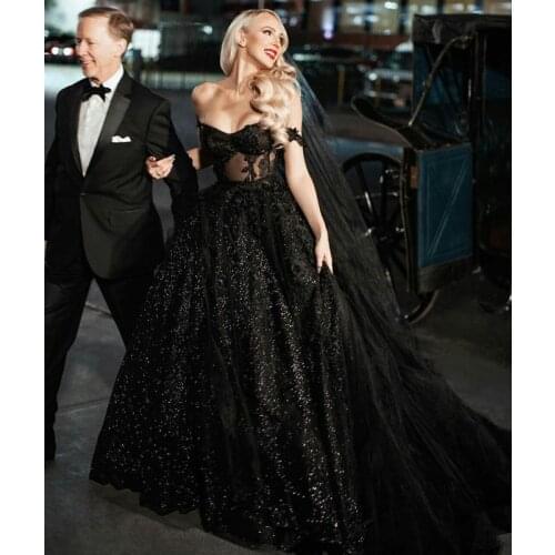 Brilliant Black Sequined Ball Gown Wedding Dresses Off the Shoulder Lace Appliques Gothic Bridal Dress Vestidos De Novia