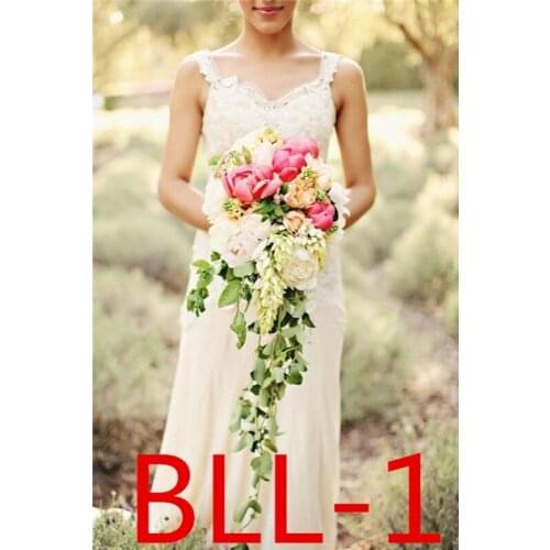 Weddings and important occasions / Wedding accessories / Bridal bouquets BLL
