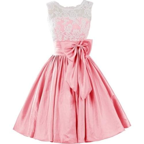 Scoop Short Bridesmaid Dresses Lace Appliques Satin Maid of Honor Dresses Sleeveless Wedding Party Dresses