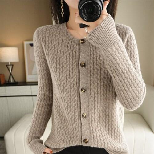 2021 The New 100% Australian Wool Round Neck A row of buttons Sweater Pure Color Knitted Pullover Loose Large Size Sw