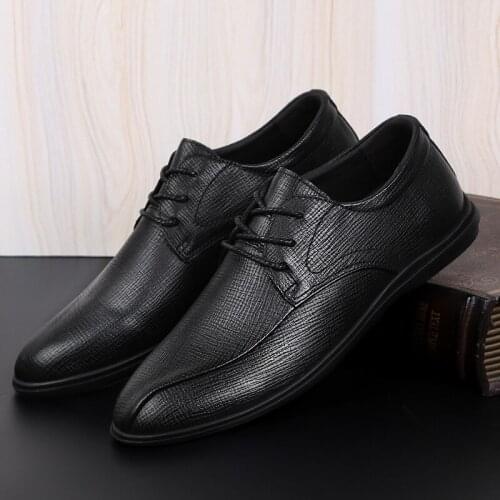 De sport boots Sneaker male loafers comfort man men sapato mens lather causal sale casuales sports hombre fashion mens wear hot