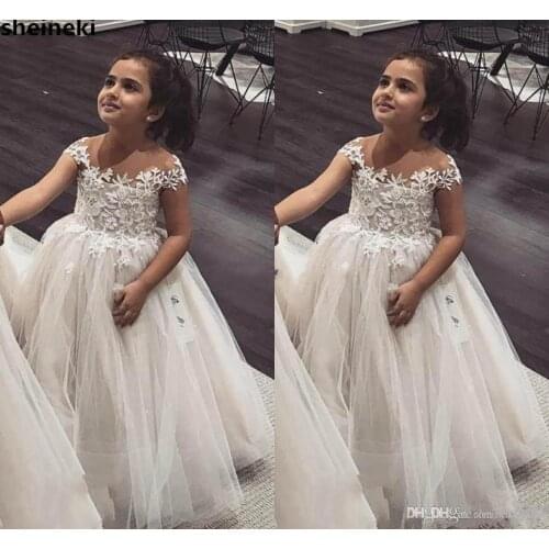 Cute Sheer Jewel Neck Lace Appliques Ball Gown Flower Girls Dresses Tulle Cap Sleeves Long Birthday Child Girl Pageant Gowns