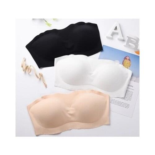 Women Seamless Sporter Bra Crop Tops Black Padded Criss Cross Back Yogi Bra Breathable Wirefree Fitness Sporter Bra