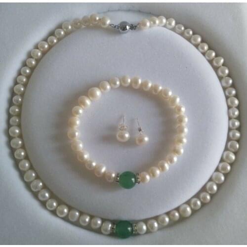 Natural White freshwater Cultured Pearl &Green Emerald Bracelet Necklace Earrings set
