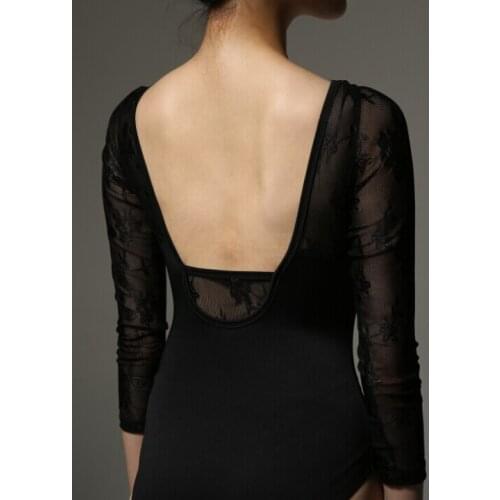 After the big back of the back of the long sleeve of the new professional ballet ballet dance dress uniforms