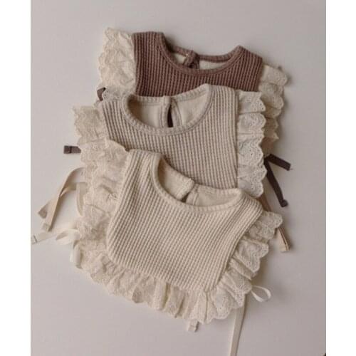 Cute Hollow Lace Princess Baby Vest Autumn Girl Sweet Outside Windproof Cotton Vest Toddler Infant Girl Winter Clothes