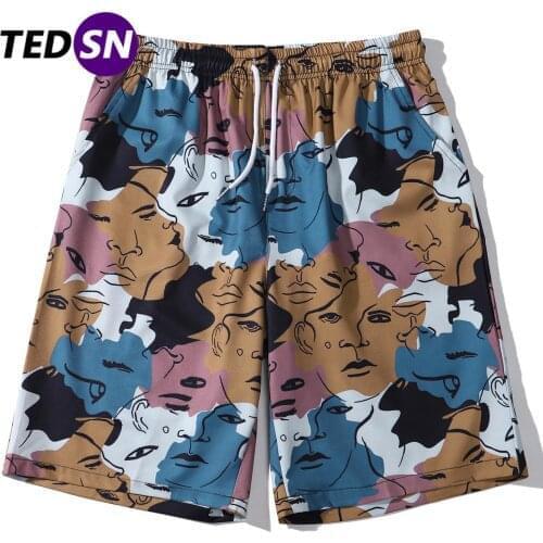 Hip Hop Cargo Shorts Streetwear 2021 Summer Casual Short Lattice Tooling Overlapping Faces Short Oversized Joggers Pockets Baggy