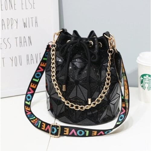 2021 Women One Shoulder Messenger Lady Bag Handbag Pearl Fashion Lingge Trend Bucket Girl Party Trip Black Geometric Pattern