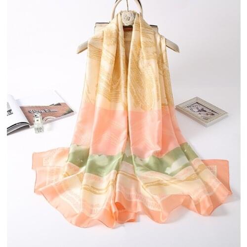 2021 Luxury Brand New Hijab Summer Women Silk Scarf Shawls And Wraps Female Foulard Echarpe Designer Bandana Print Beach Towel