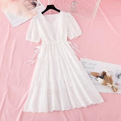 White cotton and linen dress female summer 2021 new link flower embroidery French retro waistwas thin temperament long dres