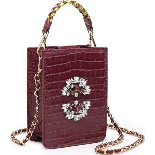 Luxury Lady Crystal Shoulder Crossbody Bag Wholesale Fashion Good Quality Women Crocodile Pattern Diamond Handbag 2021
