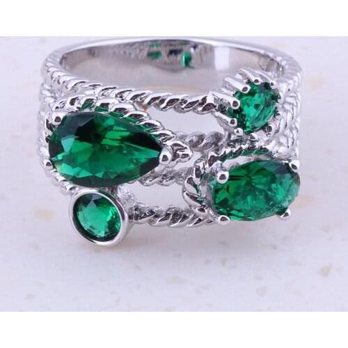 Impressive Green Imitation Emerald Silver Color Rings For Women Party Wedding Cheap Fashion Jewelry Free Gift Box C0006