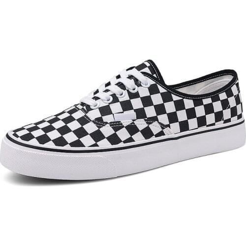Men Canvas Shoes Trend Fashion Gingham Shoes Platform Comfortable Walking Concise Sneakers 2021 New Brand Designer 39-44