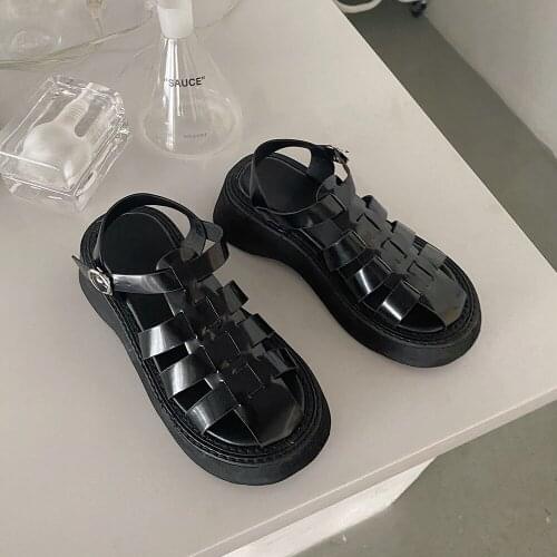 Retro Baotou Roman Sandals Summer New Styles Everyday All-Match Solid Color Thick-Soled Ladies Sandals