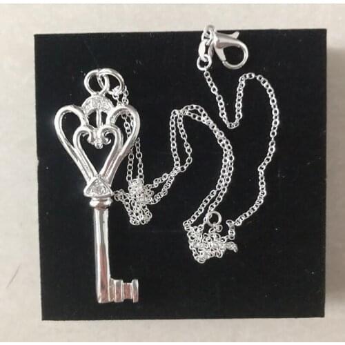 New Arrival Key Pendant Necklace Women Key Chain Necklace Fashion Jewelry for Gift Party