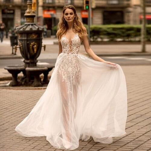 2021 Elegant Bohemian Sheer Neck Lace Beach Wedding Dresses Sexy Applique Tulle Floor Length Boho Bridal Dress