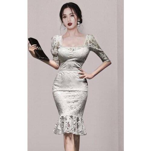 Vintage Lace Dress Women Sweet Square Neck Ruffle Mermaid Vestidos Female High Waist Slim Robe Summer