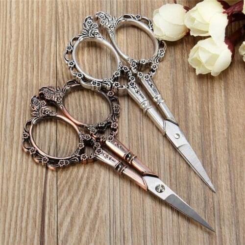 New Arrival Portable Vintage Scissors Antique Silver Flower Pattern Sewing Scissors Tools New Wholesale
