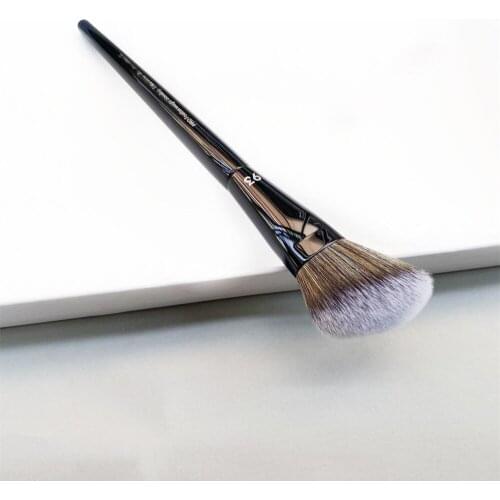 New PRO Blush Makuep Brush #93 - Soft Bristles Angled Contour Blush Powder Sculpting Cosmetics Beauty Tools