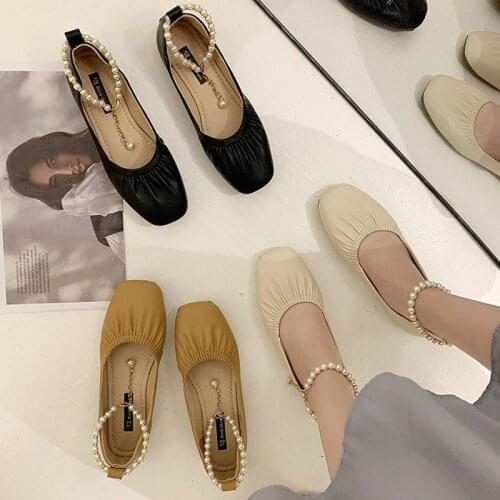 Spring Autumn Women Flats String Bead Ankle Strap Shoes Square Toe Pleated Leather Single Shoes Pearls Woman Boat Shoe 9311G