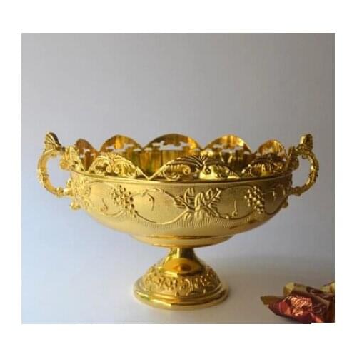 Classic gold plated round floral carved embossed alloy metal fruit bowl stand desk sugar storage tray metal serving tray SG018