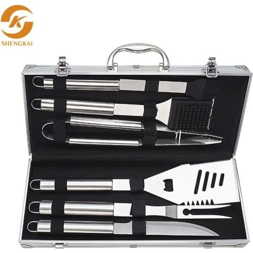 7 pieces of outdoor aluminum box barbecue tool set stainless steel bbq barbecue shovel barbecue tongs set
