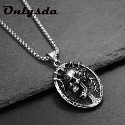 2020 Explosions Retro Skull Cross Necklace Metal Skull Pendant Gothic Jewelry Choker Pendant Crow Skull Chain Skeleton Trendy