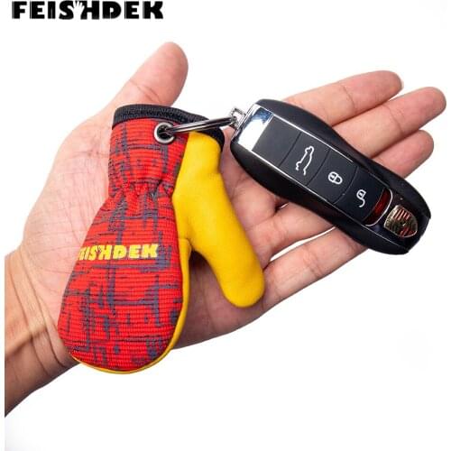 Keychain Leather Car Key Chain Mitten Fashion Red Reflective Men Women Luxury Charm Souvenir Gift Cute Accessories Moto Key Ring