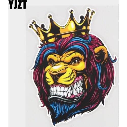 YJZT 14×18.7CM Colorful Lion Wearing A Crown Cartoon Windshield Window Stickers Car Accessories 21A-0159