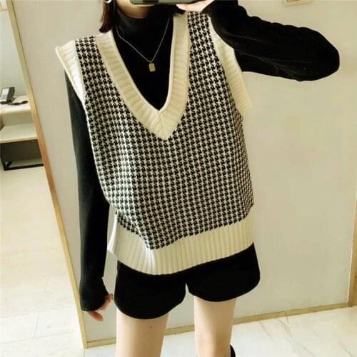 Wool Sweater Vest Women 2020 Winter Korean Vintage Houndstooth Geometric Plaid V Neck Sleeveless Pullover Waistcoat Jumper Top