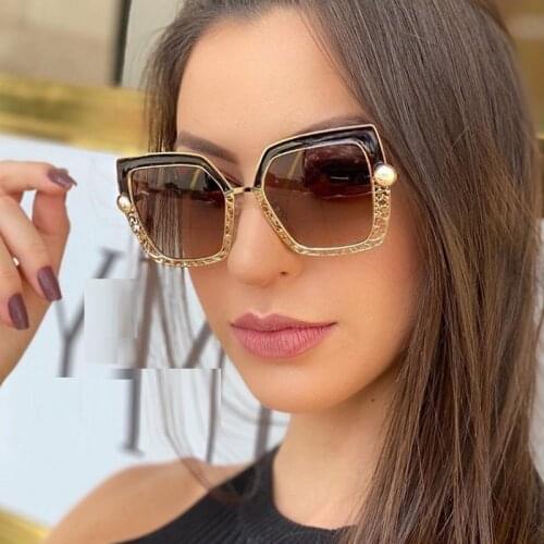 Brand Luxury Trend Pearl Oversized Sunglasses Women Men Shiny Craft Pattern Square Sun Glasses Female Pink Shades Oculos UV400