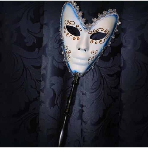 Каскад праздник Carnival Masks