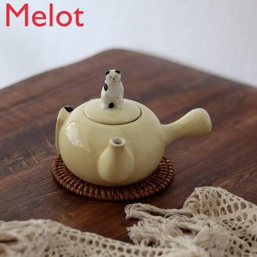 Chinese Ceramic Style Underglaze Color Three-Dimensional Hand Drawn Teapot Cat Afternoon Tea Scented Teapot with Tea Strainer