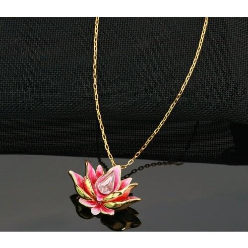 Cute Lovely Flower Pendant Necklace For Women Fashion Jewelry Accessories Simple Sweet Romantic Water Lily Neck Good Gift