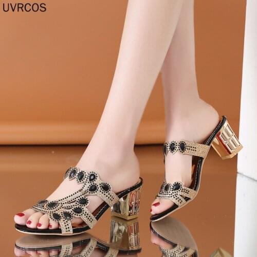 2021 Summer New Ladies Slippers Sandals Fashion High Heels Open Toe Crystal Sandals Ladies Rhinestone Bohemian Beach Slippers