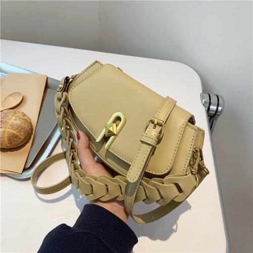 Western Style Women One-Shoulder Handbags 2021 New Trend Fashion Messenger Silk Scarf Chain Portable Small Square Crossbody Bag