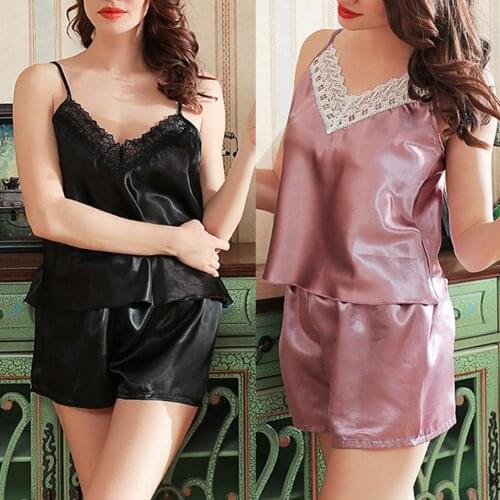 Women Sexy Simulation Silk V-neck Lace Stitching Pajamas Sleeveless Lace Patchwork V Neck Camisole Shorts Pajamas Sleepwear Set