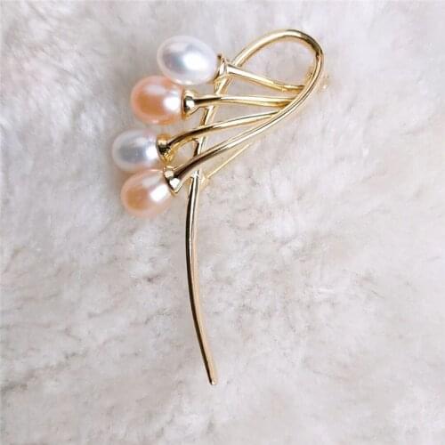 Okily Fashion Brooch Copper Broches Freshwater Pearls Femme Lapel Pin for Women Wedding Jewelry Party Gifts