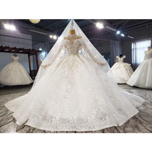 Light Champange Off The Shoulder Wedding Dresses Bridal Gowns Robe De Mariee Arabic Custom Pearls Sequins Dubai Bride Dress