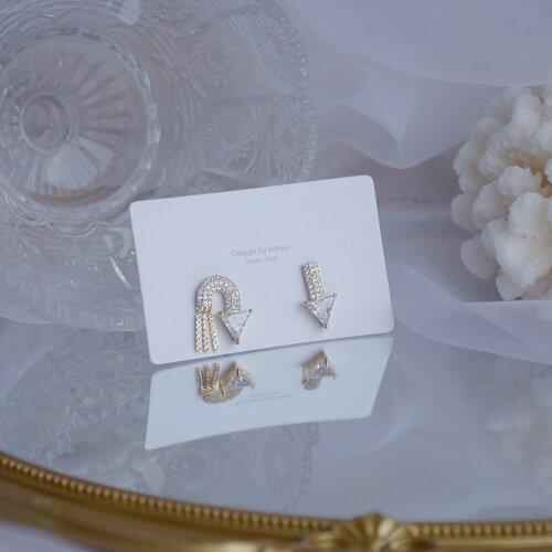 14k Real Gold Fashion Jewelry Crystal Arrow Exquisite Shiny Stud Earrings for Woman Holiday Party Elegant Zircon Earring