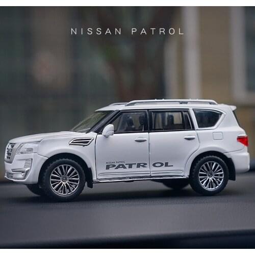 1:32 Nissan PATROL Y62 Car Model Diecast Alloy Car Travel Rack With Sound Light Pull Back Collection Toy Car For Kids Gifts