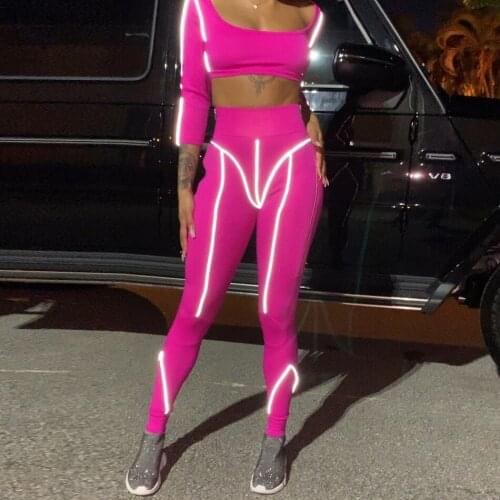 Chic Luminous Gymwear Women Sweatsuit Set Sexy Fitness Black Orange Glowing Long Full Sleeve Crop Top Pants 2 Piece Outfit