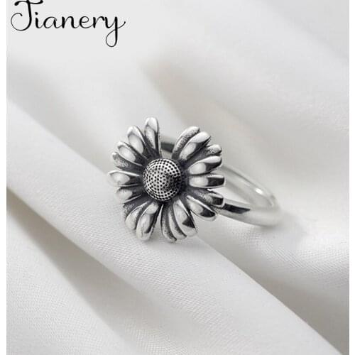 Hot Sale New Charming Sunflower Flower Rings For Women Female Big Large Retro Vintage Rings Gothic Jewelry 2021