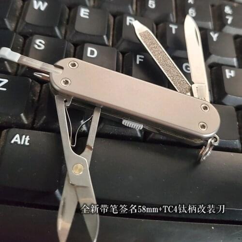 EDC Titanium Alloy Handle Folding Knife Hollow Paper Cutting Art Blade Cutting Knife Unpacking Camping Pocket Survival Outdoor