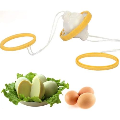 Whirlwind Golden Egg Maker,Throw Egg Scrambler Shaker Mixer Scramble Eggs Whisk Inside The Shell Manual Kitchen Cooking Tool