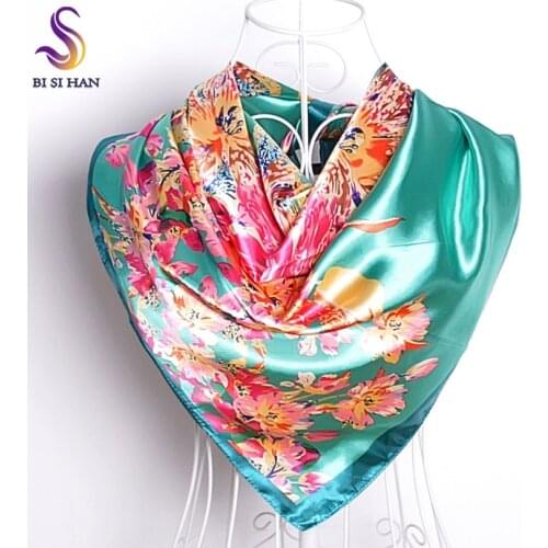 Ladies Green Silk Scarf Printed 2016 New Design Elegant Women Accessories Bright Silky Satin Large Square Scarves Wraps 90*90cm