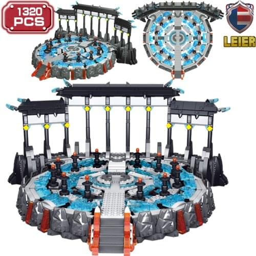 Creative 1350pcs Arts World Kit Building Blocks Moc Runner table Bricks Peculiar Assembly Toys for Kids Adult Holiday Gifts