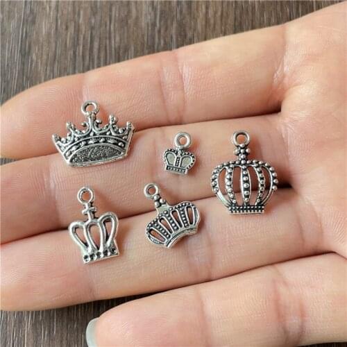 JunKang 50pcs Tibetan silver alloy different size hollow crown small pendants for bracelets, necklaces, jewelry connectors